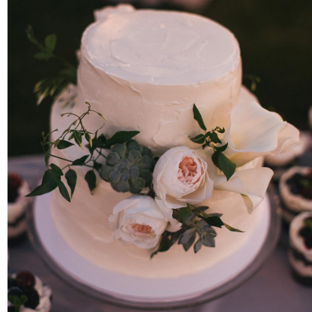 wedding cake with peony roses